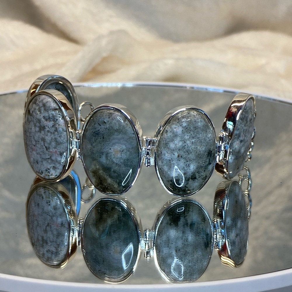 Artisan Sterling Silver Moss Agate Toggle Clasp adjustable Bracelet Size 6-8